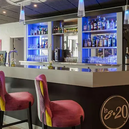 Готель Ogtours Au Relais Saint Eloi