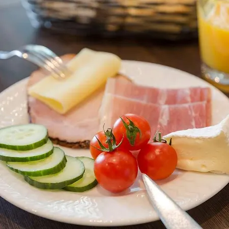 Ogtours Au Relais Saint Eloi Готель Тур